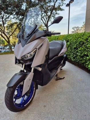 YAMAHA XMAX ABS 